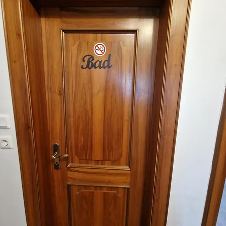 Apartmán Ferienwohnung Neuss-Sued Neuss