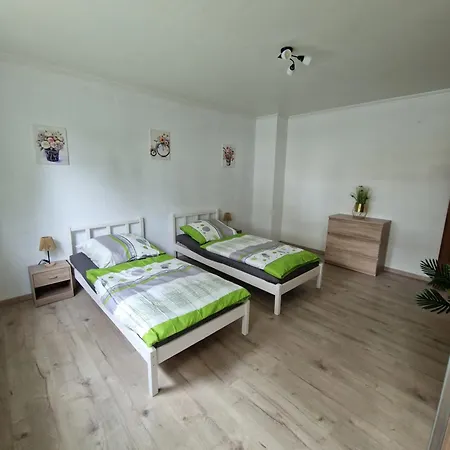 Apartmán Ferienwohnung Neuss-Sued Neuss
